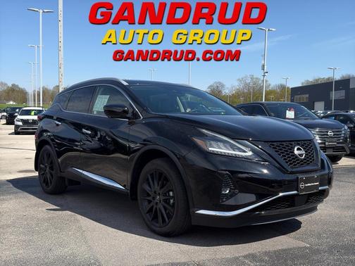 Black 2024 Nissan Murano Platinum