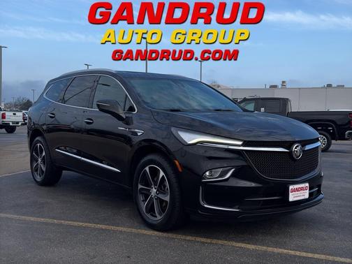 2022 Buick Enclave Essence