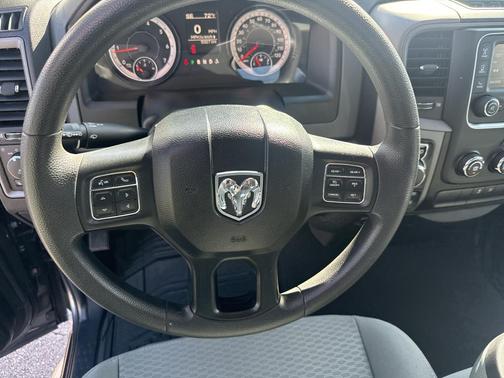 Granite Crystal Clearcoat Metallic 2018 RAM 1500 Express