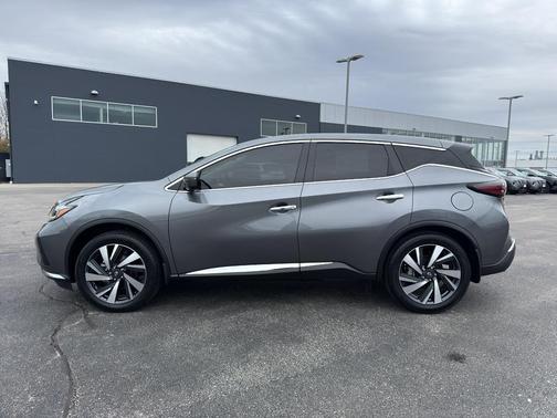 2023 Nissan Murano SL