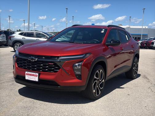 Cayenne Orange Metallic 2024 Chevrolet Trax 2RS