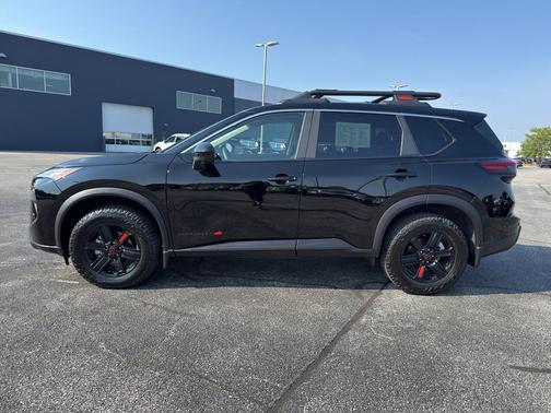 2025 Nissan Rogue Rock Creek