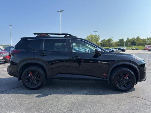 2025 Nissan Rogue Rock Creek