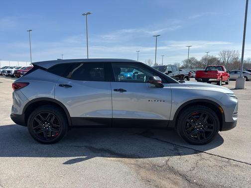 Sterling Gray Metallic 2023 Chevrolet Blazer 2LT