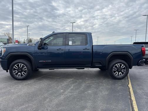 2022 GMC Sierra 2500 AT4