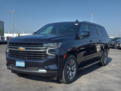 2023 Chevrolet Suburban LT
