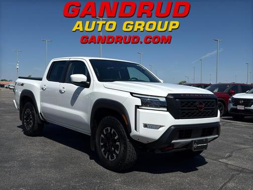 Glacier White 2024 Nissan Frontier PRO-4X
