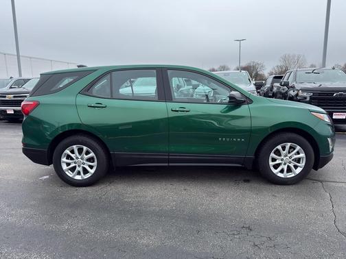 Ivy Metallic 2018 Chevrolet Equinox LS