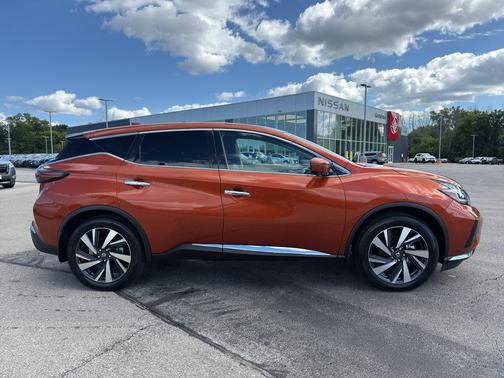 2022 Nissan Murano SL