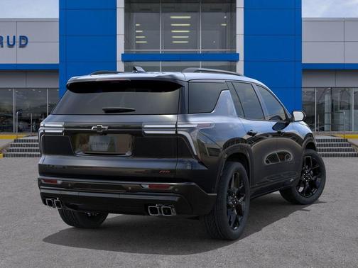 Mosaic Black Metallic 2026 Chevrolet Traverse RS