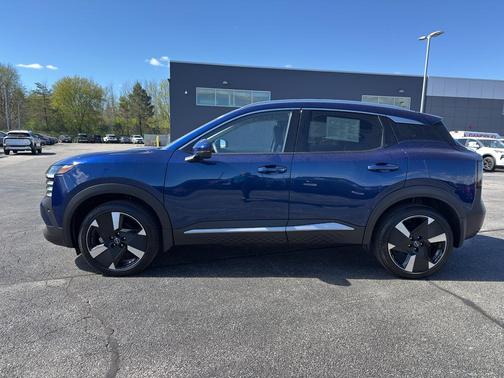 Deep Blue Pearl 2025 Nissan Kicks SR