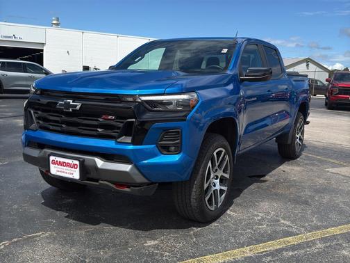 Glacier Blue Metallic 2023 Chevrolet Colorado Z71
