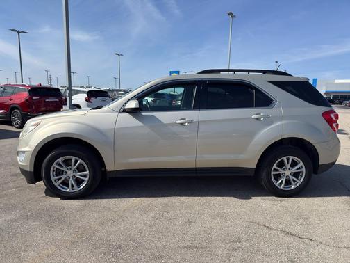 Champagne Silver 2016 Chevrolet Equinox LT