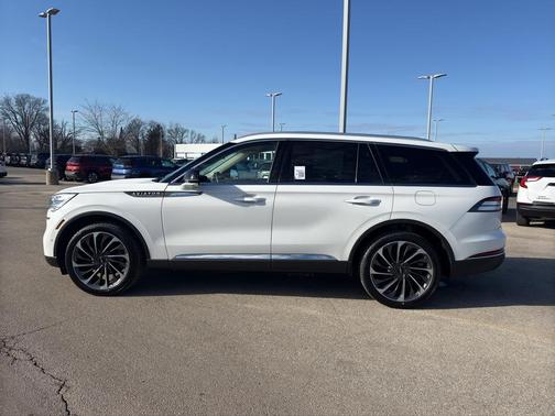 2022 Lincoln Aviator Reserve AWD