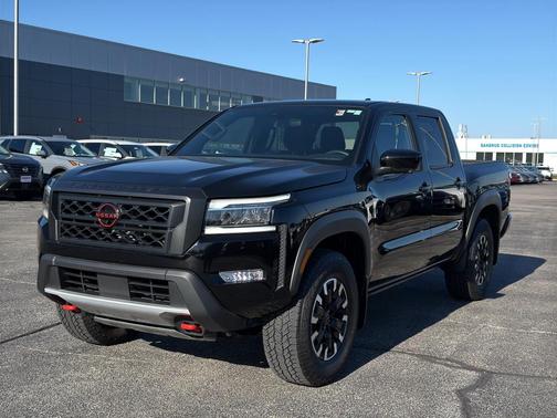 Black 2023 Nissan Frontier PRO-4X