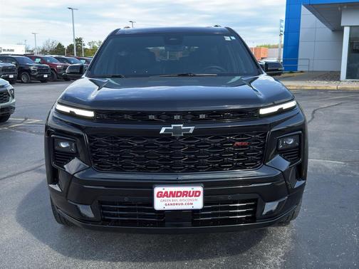 Mosaic Black Metallic 2024 Chevrolet Traverse RS
