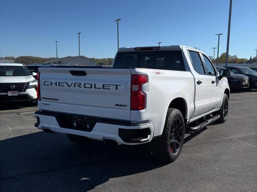 Summit White 2023 Chevrolet Silverado 1500 RST
