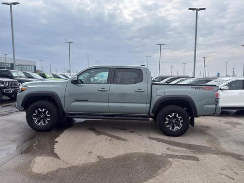2022 Toyota Tacoma TRD Off Road