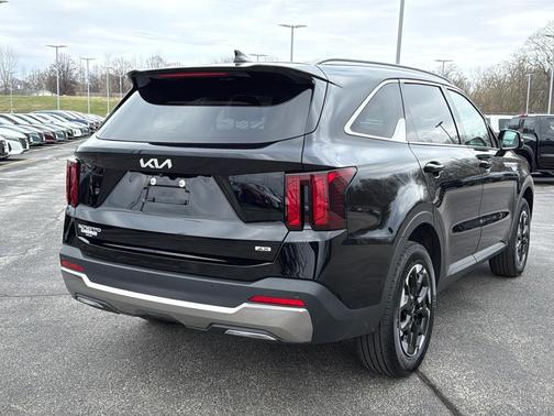 2024 Kia Sorento S