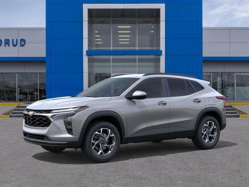 Sterling Gray Metallic 2026 Chevrolet Trax LT