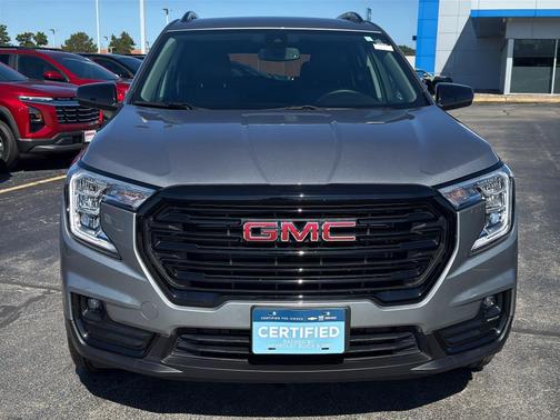 2023 GMC Terrain SLT