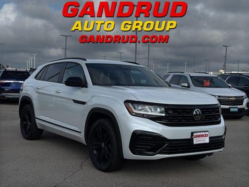 2023 Volkswagen Atlas Cross Sport 3.6 V6 SEL R-Line Black