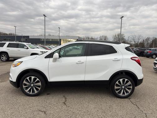 Summit White 2022 Buick Encore Preferred