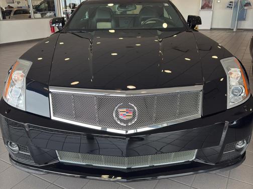 Black Raven 2009 Cadillac XLR V