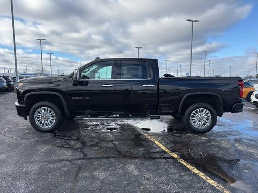 2023 Chevrolet Silverado 2500 High Country
