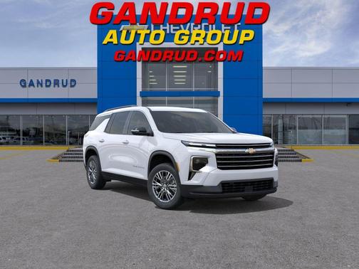 Summit White 2026 Chevrolet Traverse LT