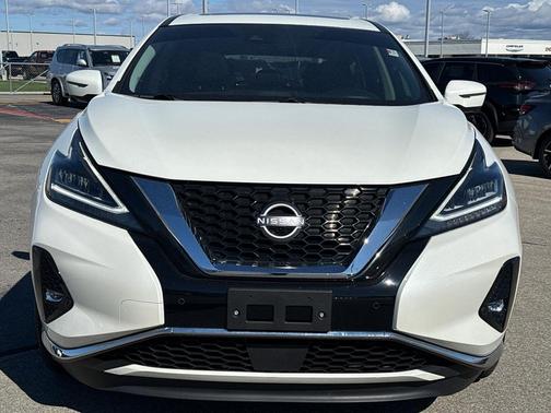 White 2024 Nissan Murano SL