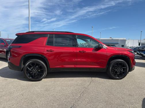 Radiant Red 2024 Chevrolet Traverse RS