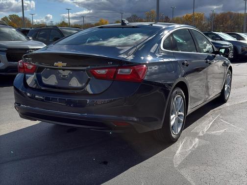 2017 Chevrolet Malibu 1LT
