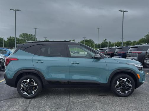 2025 Kia Seltos S