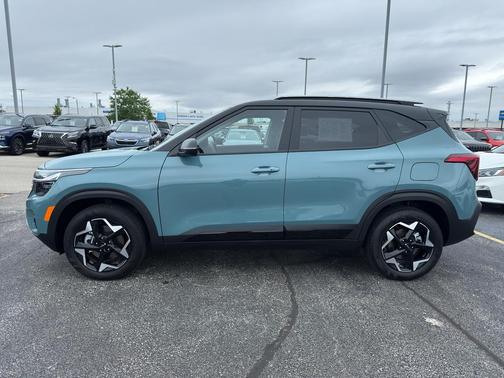 2025 Kia Seltos S