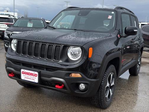 Black Clearcoat 2022 Jeep Renegade Trailhawk