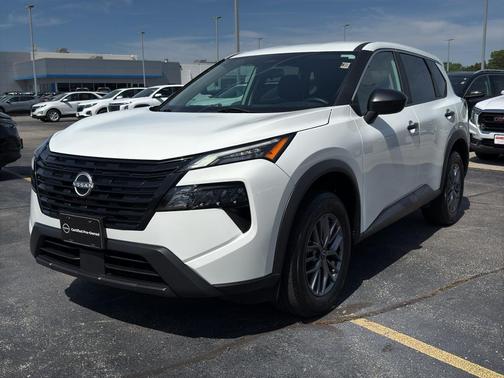 Glacier White 2024 Nissan Rogue S
