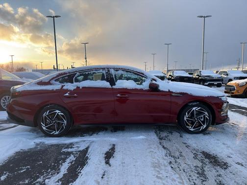 2024 Hyundai SONATA SEL