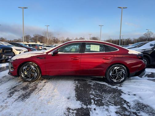 2024 Hyundai SONATA SEL