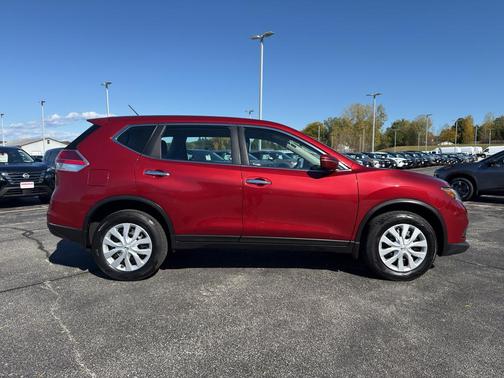 2015 Nissan Rogue S