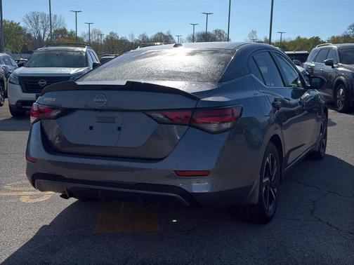 Gun Metallic 2024 Nissan Sentra SV