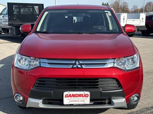 2015 Mitsubishi Outlander SE
