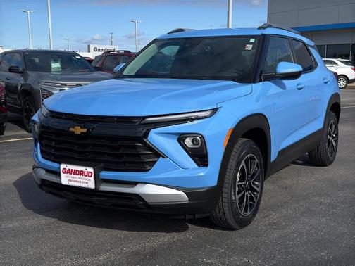 Fountain Blue 2024 Chevrolet Trailblazer LT