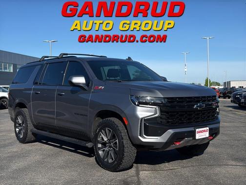 Satin Steel Metallic 2022 Chevrolet Suburban Z71