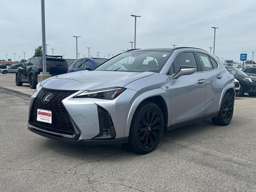 Iridium 2023 Lexus UX 250h F SPORT Design