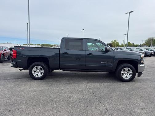Graphite Metallic 2018 Chevrolet Silverado 1500 LT