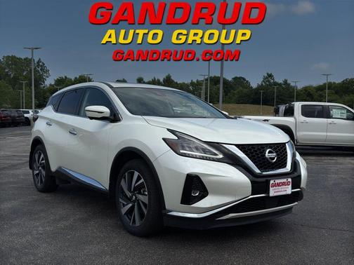 2022 Nissan Murano SL