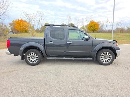 2011 Nissan Frontier SL