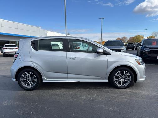2020 Chevrolet Sonic LT