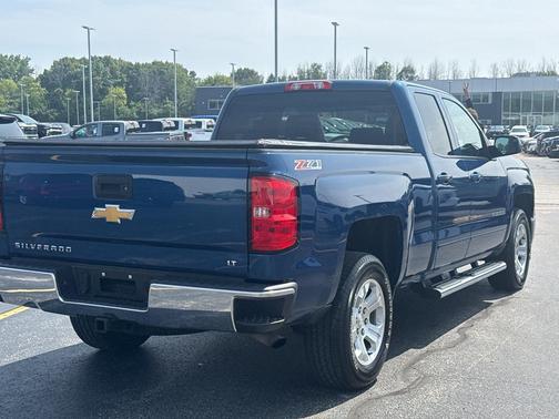 Deep Ocean Blue Metallic 2015 Chevrolet Silverado 1500 LT
